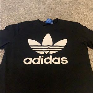 Black adidas T-shirt
